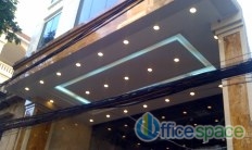 Mặt trước vào sảnh tòa nhà 330 Bà Triệu